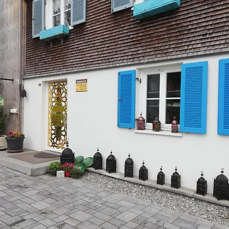 Gemuetliches 2 Bettzimmer Mit Gemeinschaftsbad Und Kleiner Kueche Apartmán *